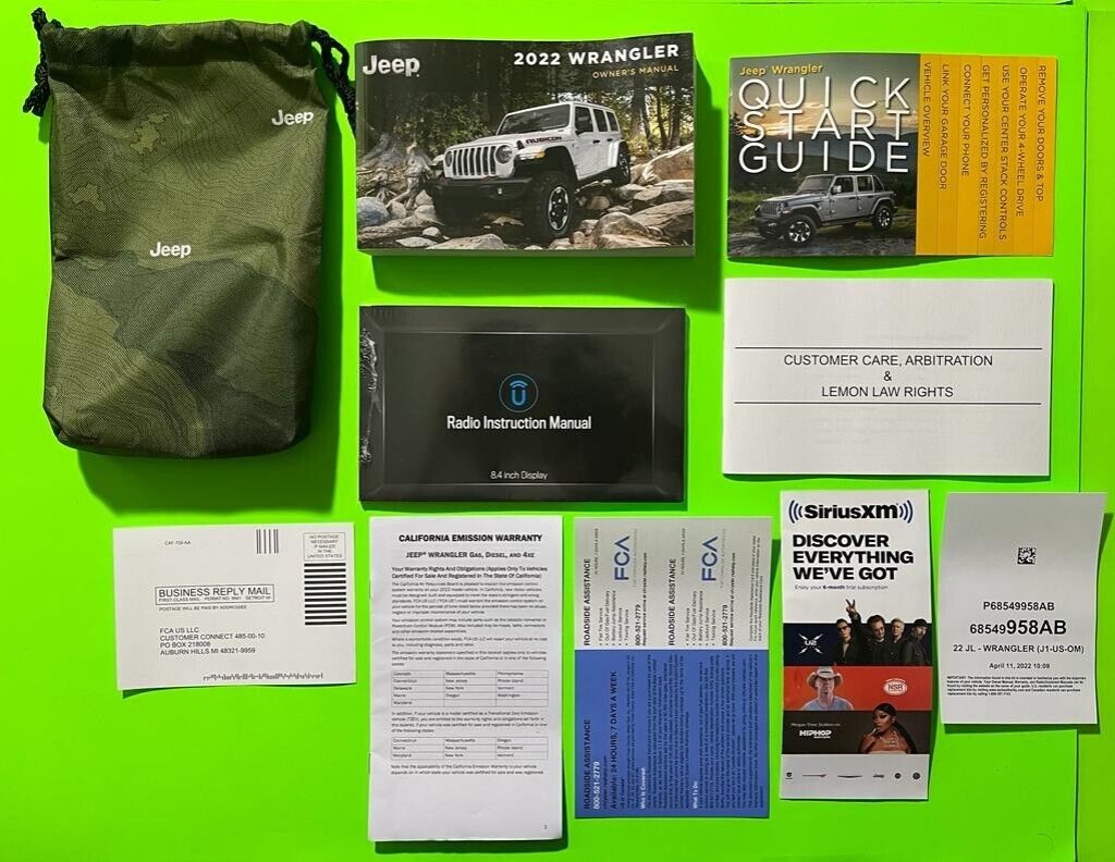 Picture of: Jeep WRANGLER Factory Owners Manual Set w/ Uconnect & Pouch *OEM*