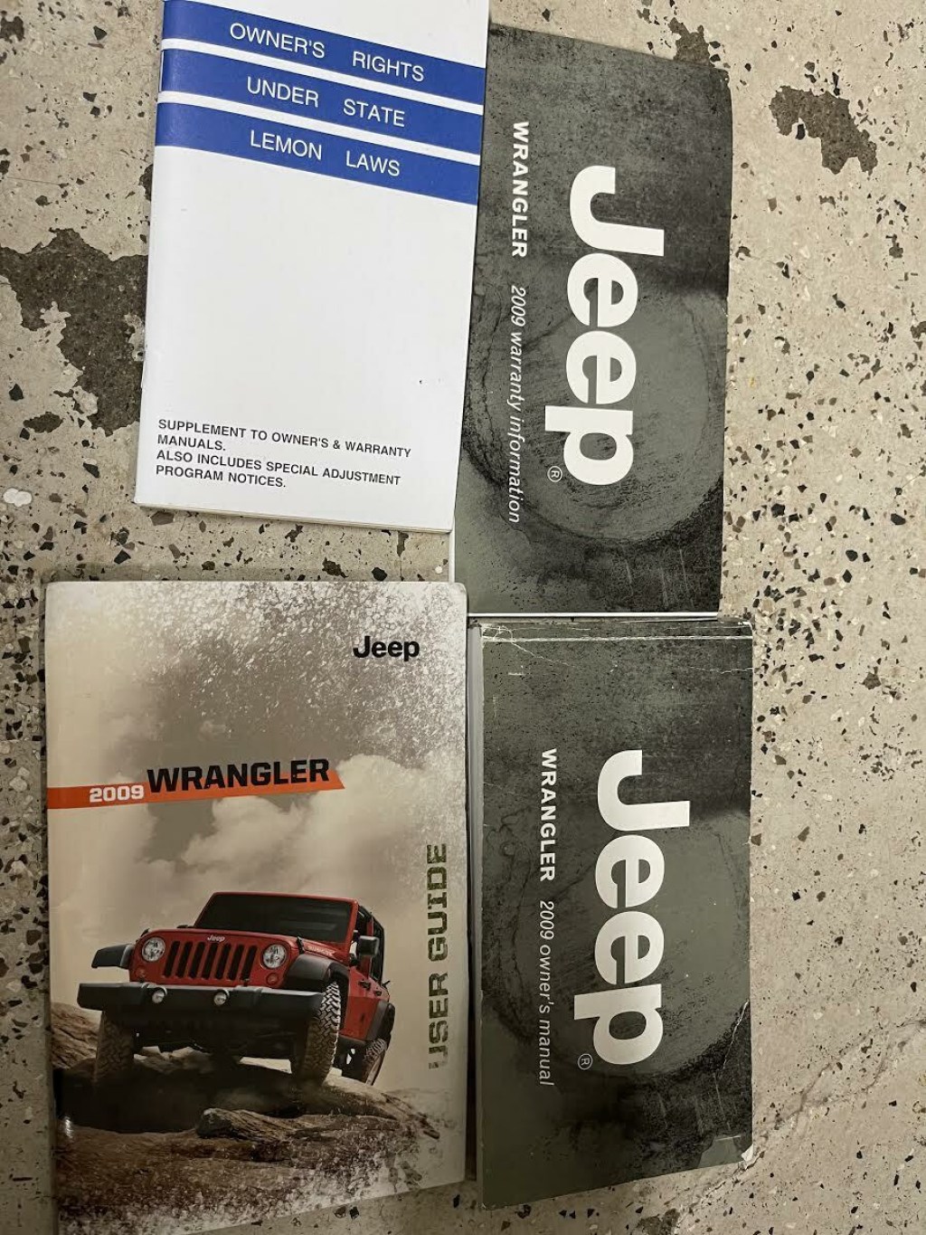 Picture of: Jeep Wrangler Operators Owners Owner Manual FACTORY OEM Set